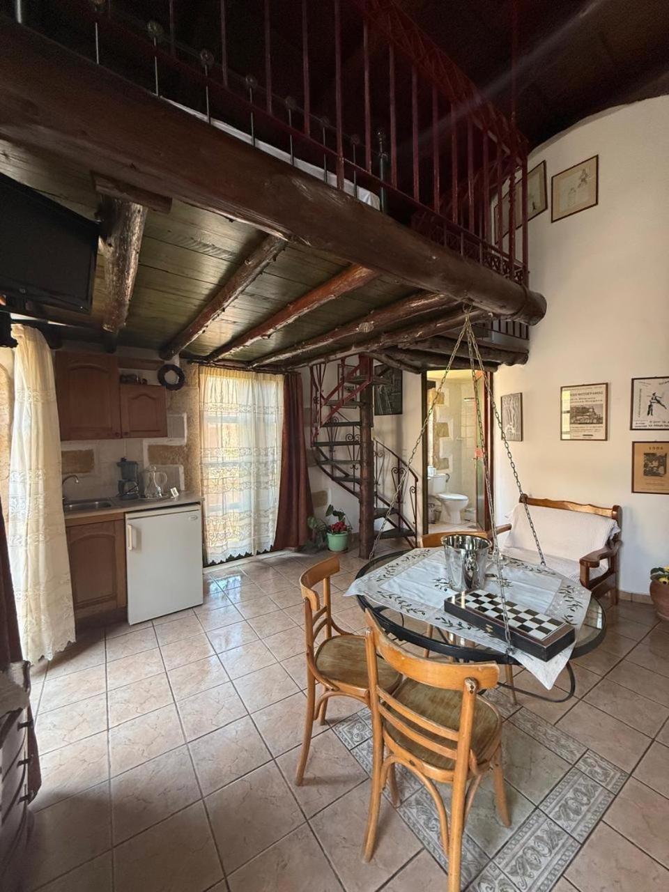 Apartment Ifigenia Traditional Rooms & Maisonettes